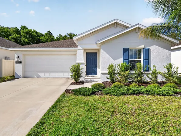 33670 Sky Blossom Cir, Leesburg, FL 34788