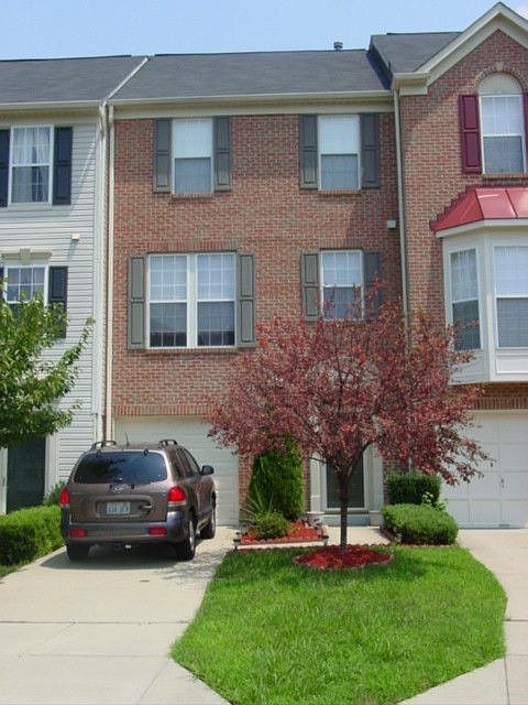 Front of Townhome