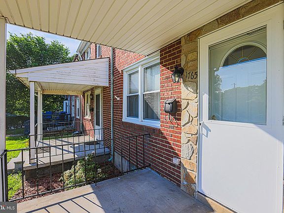 2nd image of 1765 White Oak Ave