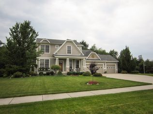 8175 Park West Dr, Jenison, MI 49428