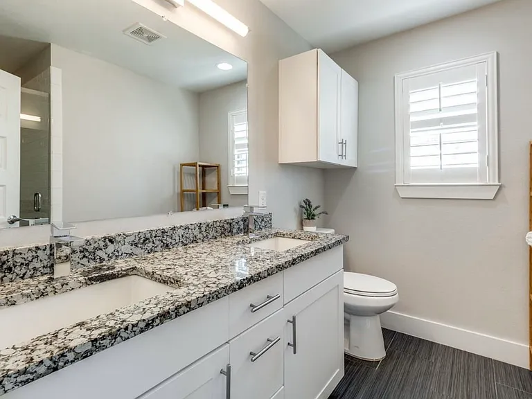 4415 Munger Ave #1A — Photo 18