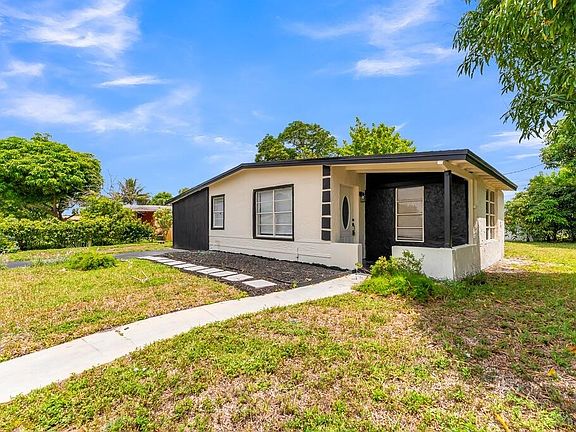 3rd image of 3411 NW 5th Court