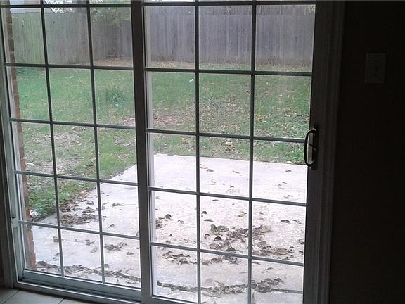 3rd image of 5405 Kings Manor Dr