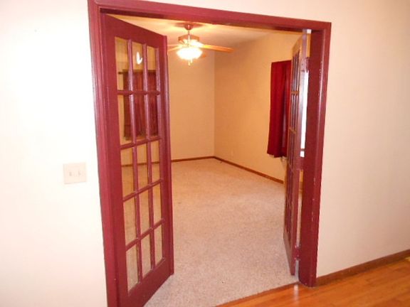 3rd image of 307 N Quince St