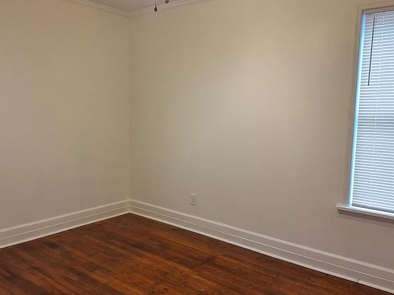 3564 Marion Ave — Photo 9