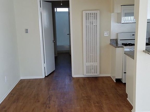 4th image of 12021 Magnolia Blvd APT 219
