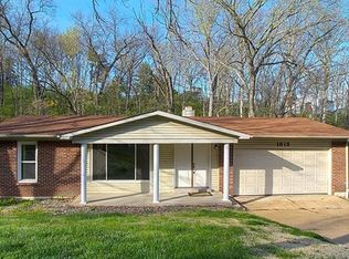 1813 Briarmont Pl, Imperial, MO 63052
