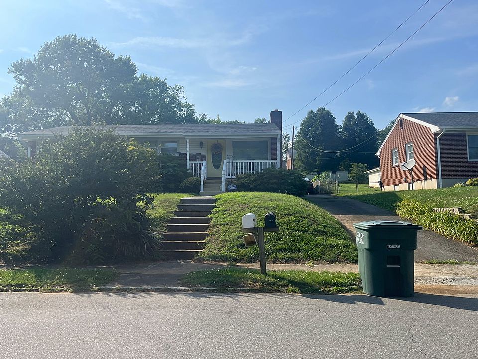 1st image of 2343 Franklin St