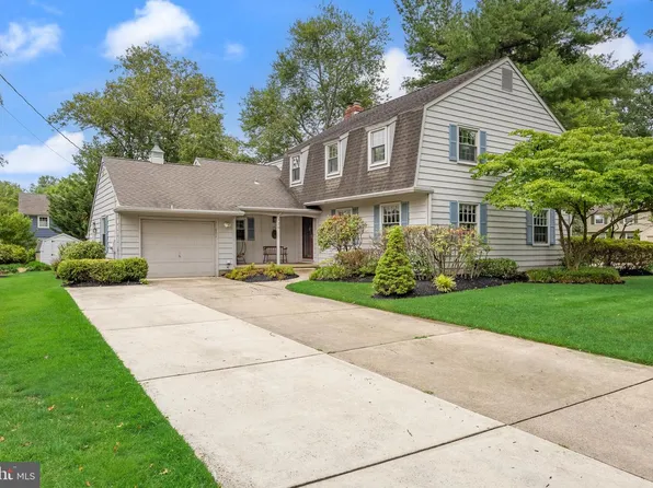 120 Nantucket Dr, Cherry Hill, NJ 08034