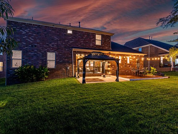 4th image of 1017 Wadeslea Ln