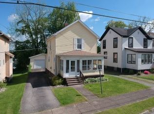 930 Temple Ave, New Castle, PA 16101