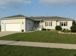 3401 Keokuk Ave, Spirit Lake, IA 51360