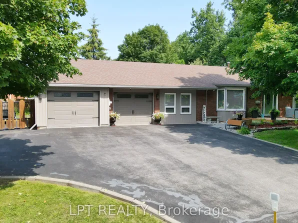34 Cedar Creek Rd, Springwater, ON L9X 0P5