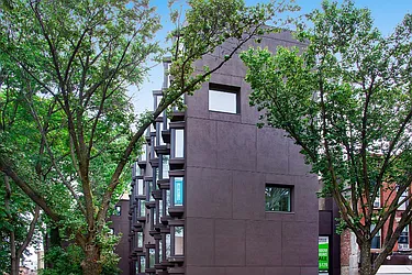 213 Columbia Street in Columbia St Waterfront District