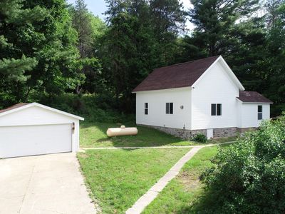 17324 Eleven Mile Rd, Leroy, MI, 49655