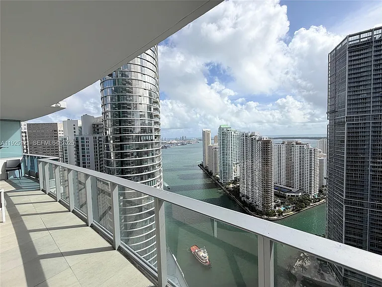 200 Biscayne Boulevard Way #4007 — Photo 14