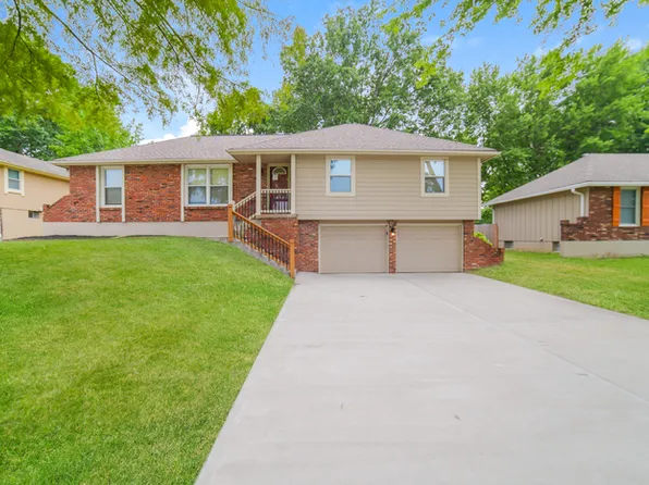 1309 SW 19th St, Blue Springs, MO 64015