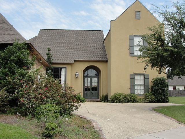 1st image of 15545 Espirit Dr