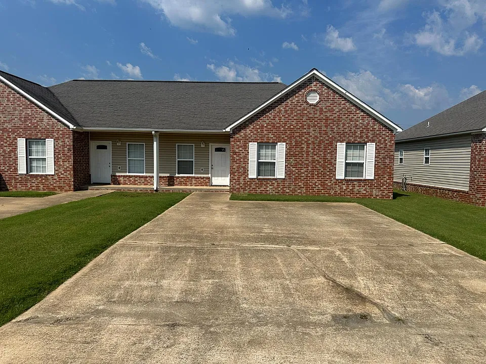 17 Rock Creek Dr