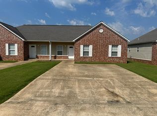17 Rock Creek Dr, Sulphur Rock, AR 72579