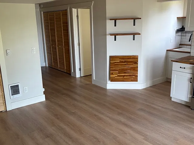 838 Grand Ave #B — Photo 15