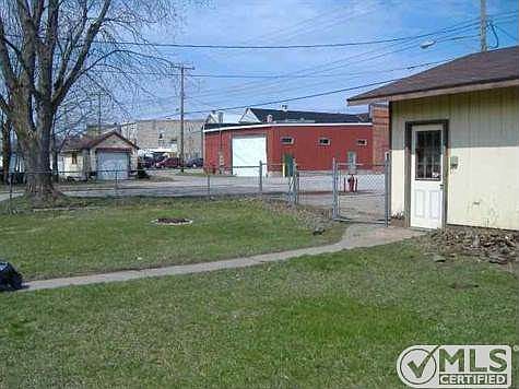 3rd image of 722 Minnesota Ave