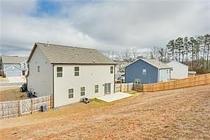 5th image of 76 Brookstone Ct