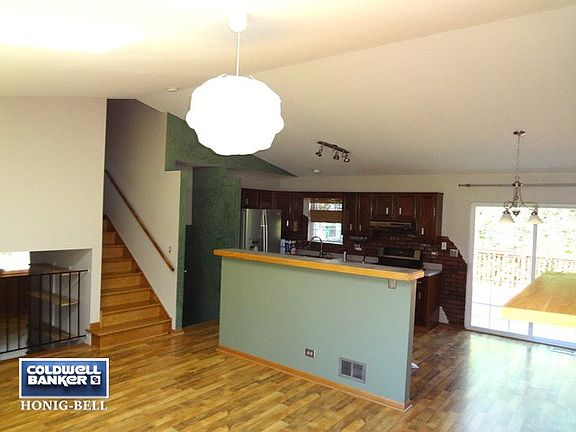 5th image of 2770 Brisbane Dr