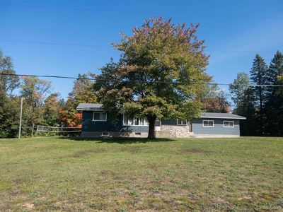 E9431 Orchard St, Munising, MI, 49862