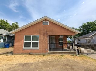1323 E 8th St #B, Dallas, TX 75203