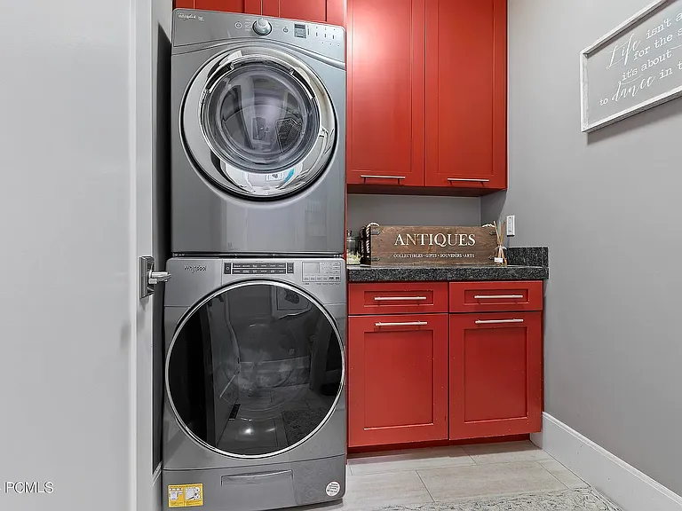 520 E Mission Dr — Photo 34