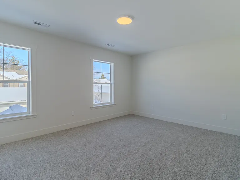 Premier Place II — Photo 40