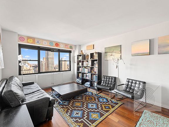 3rd image of 345 E 80th St APT 30K