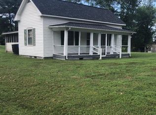 1852 Westfield Rd, Mount Airy, NC 27030