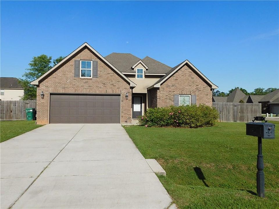 1st image of 385 Ozark Beauty Dr