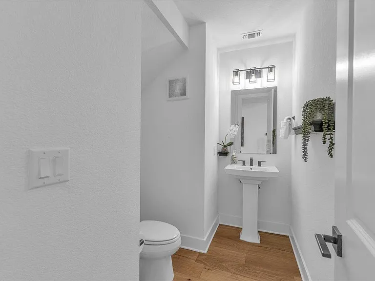 2312 Mondello Path — Photo 20