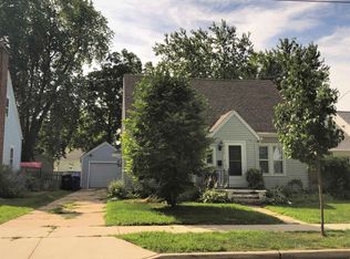 1711 W Reeve St, Appleton, WI 54914