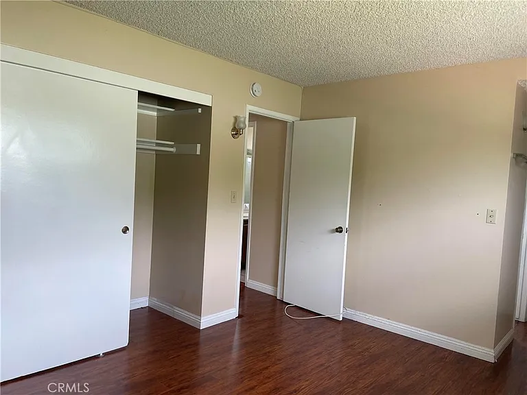 2240 Electra Ave — Photo 6