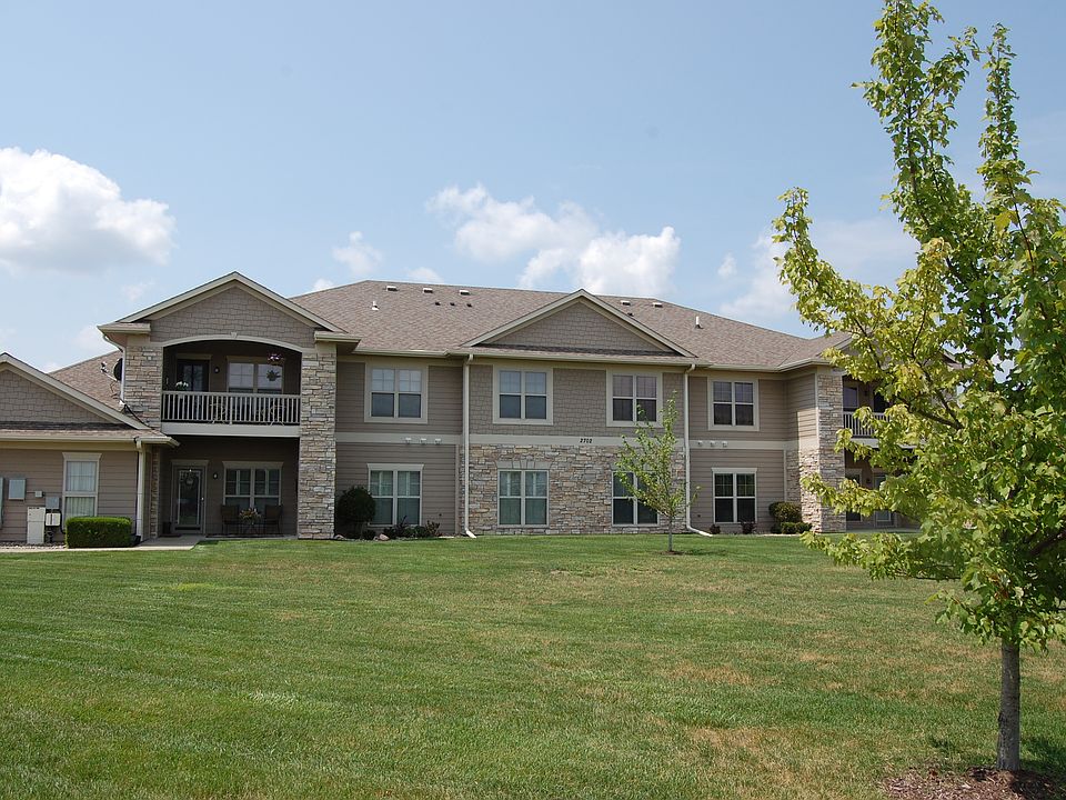 1st image of 2602 NE Oak Dr Unit 2