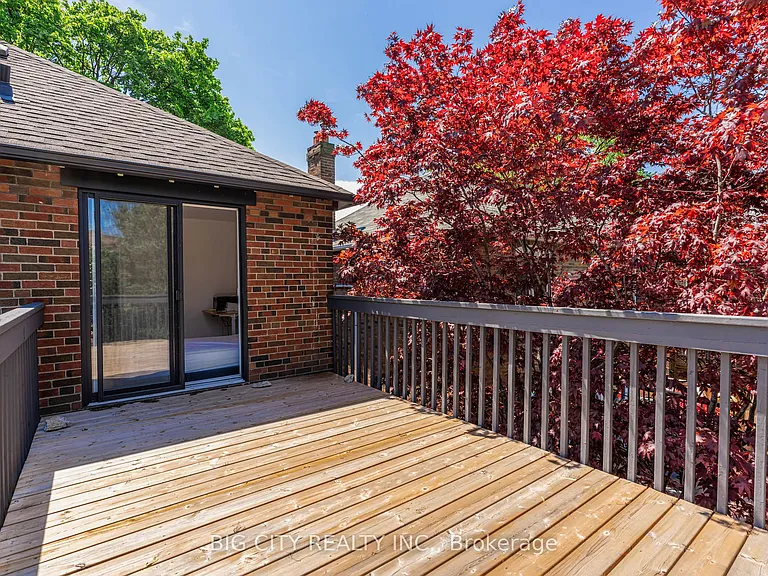 104 Donlea Dr — Photo 24