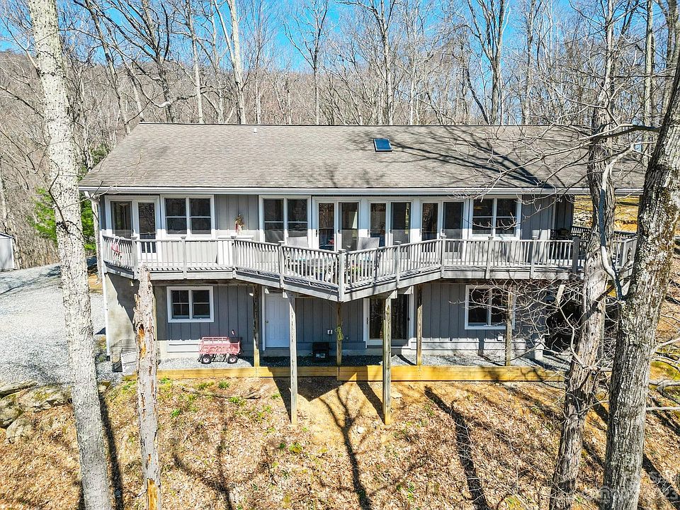 848 Panther Branch Rd, Hot Springs, NC 28743 | Zillow