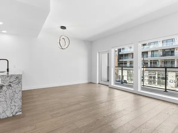 3590 W 39th Ave #202, Vancouver, BC V6N 4K8