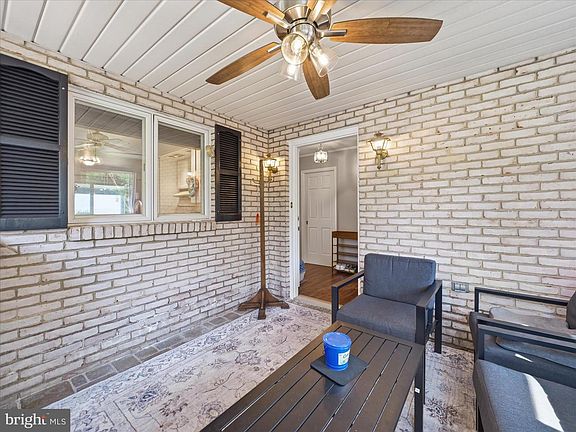 5th image of 13741 Villa View Dr W