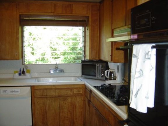 5th image of 7216 Blackton Dr