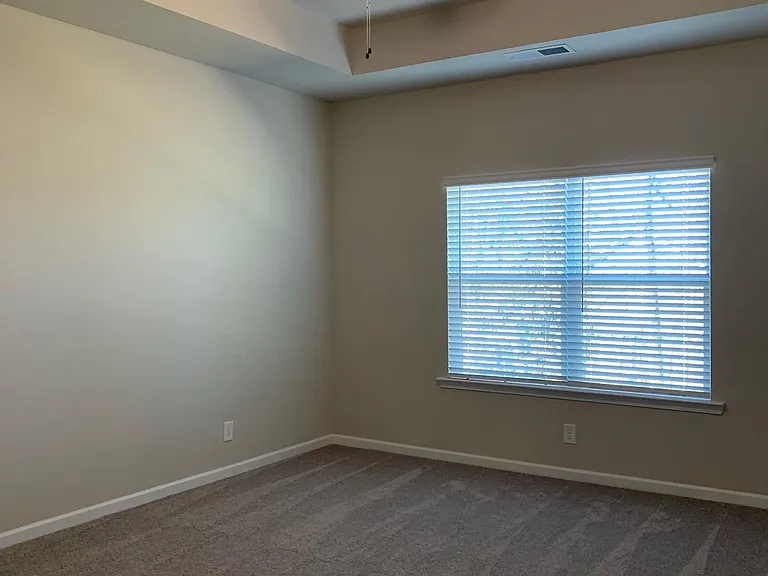 4570 Grenadine Cir — Photo 17