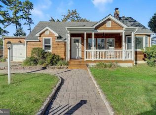 6 Morey Ln, Brick, NJ 08723
