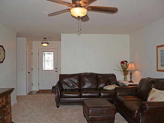 2nd image of 225 N Ladera Dr