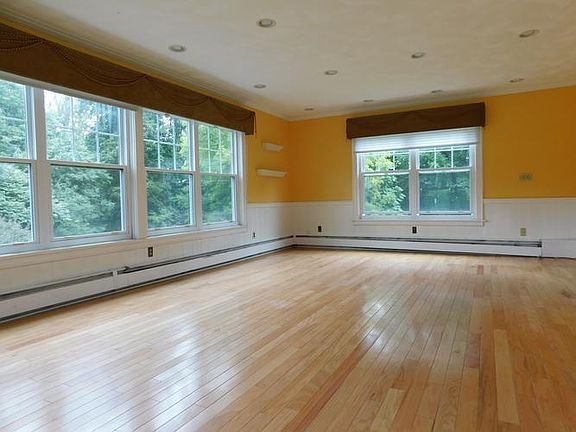 family room main floor