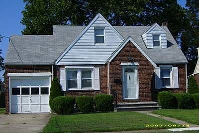 1st image of 5-06 Grunauer Pl
