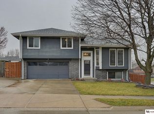 8211 S 152nd Ave, Omaha, NE 68138